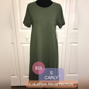 NWT hunter green Lularoe Carly dress. Size small
